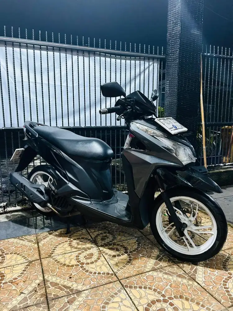 Dijual vario KZR 2013 mulus siap pakai