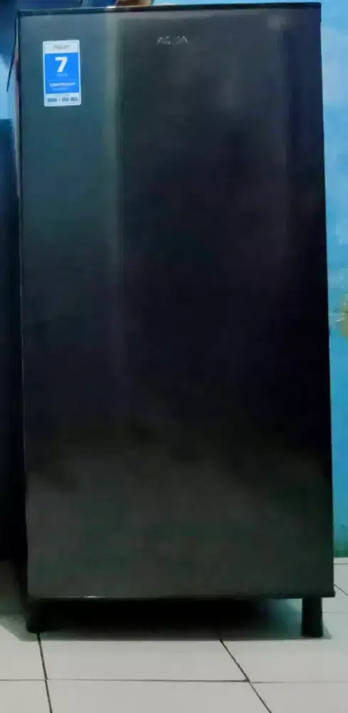 Kulkas Aqua 1 pintu