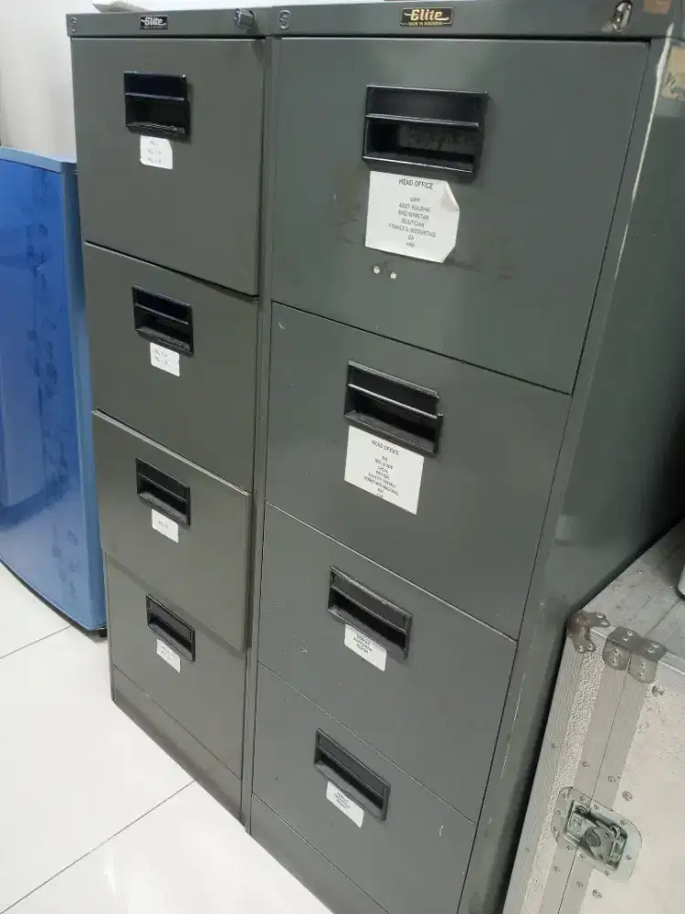 Filling cabinet 4 drawer pintu