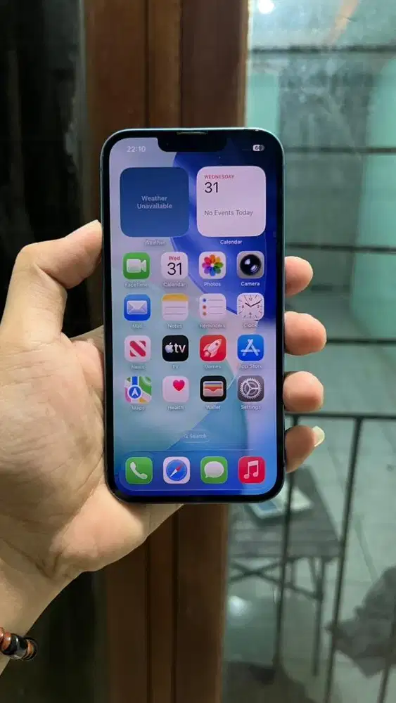 iPhone 13 128GB iBox