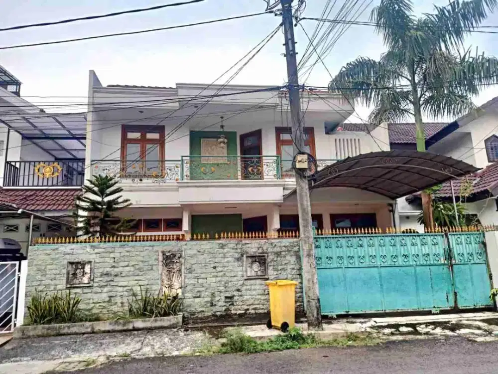 Dijual Rumah Bagus 3 Lantai Di Cipinang Indah Jakarta