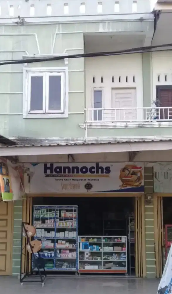 Rumah Toko, Full keramik Ramai Penduduk