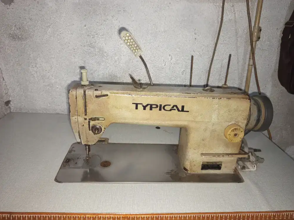 Mesin jahit merek typical