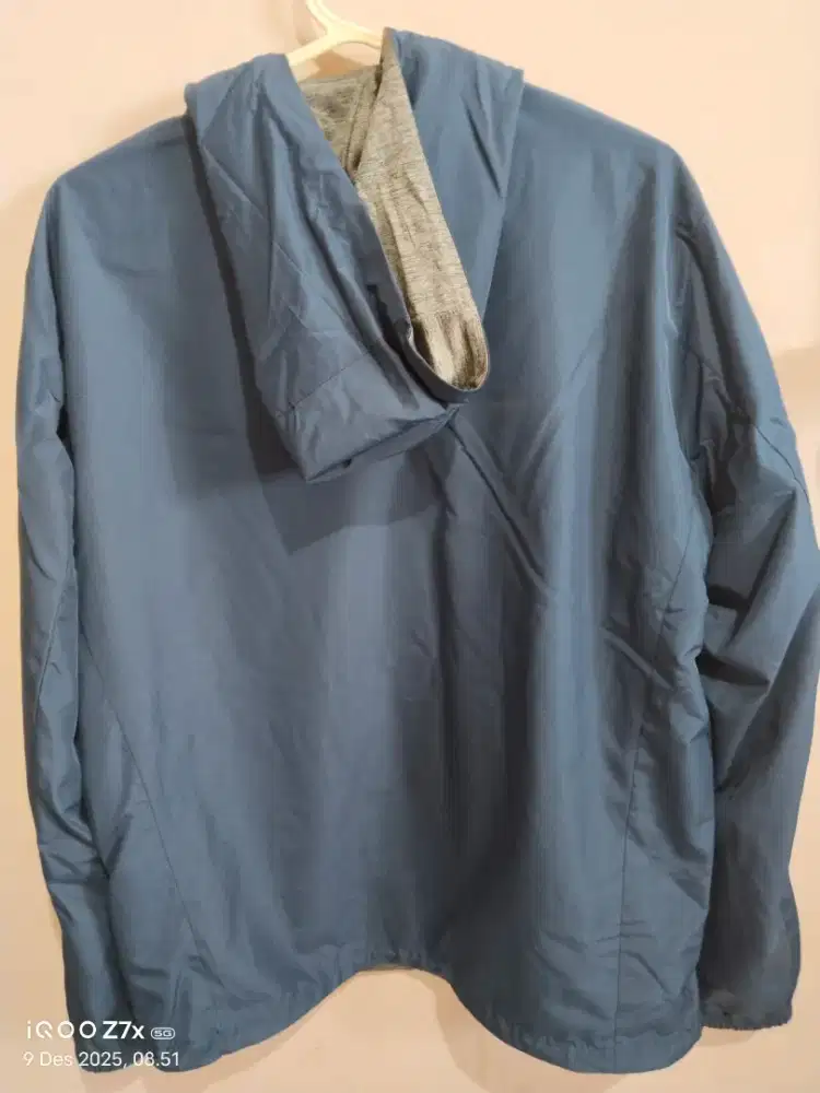 UNIQLO Jaket Parka Reversible ( Size S )