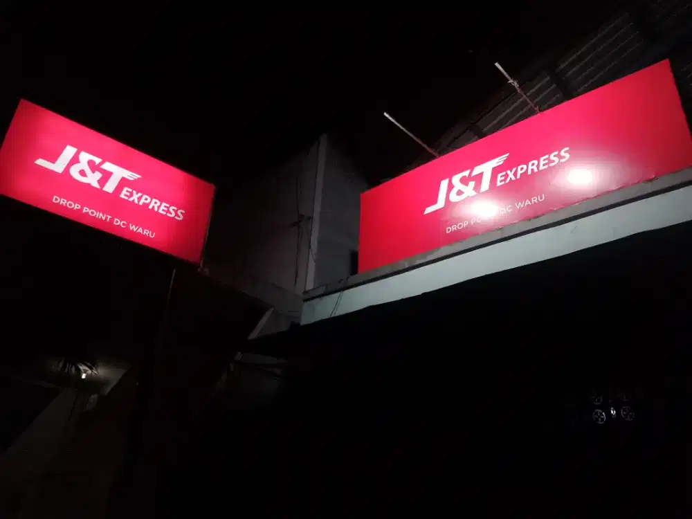 Kurir delivery J&T express area waru sidoarjo