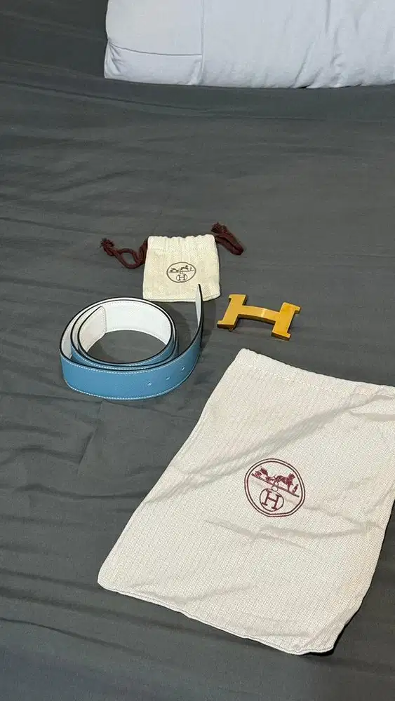 Hermès Belt Kit – Reversible Leather + “H” Buckle (Original Set)