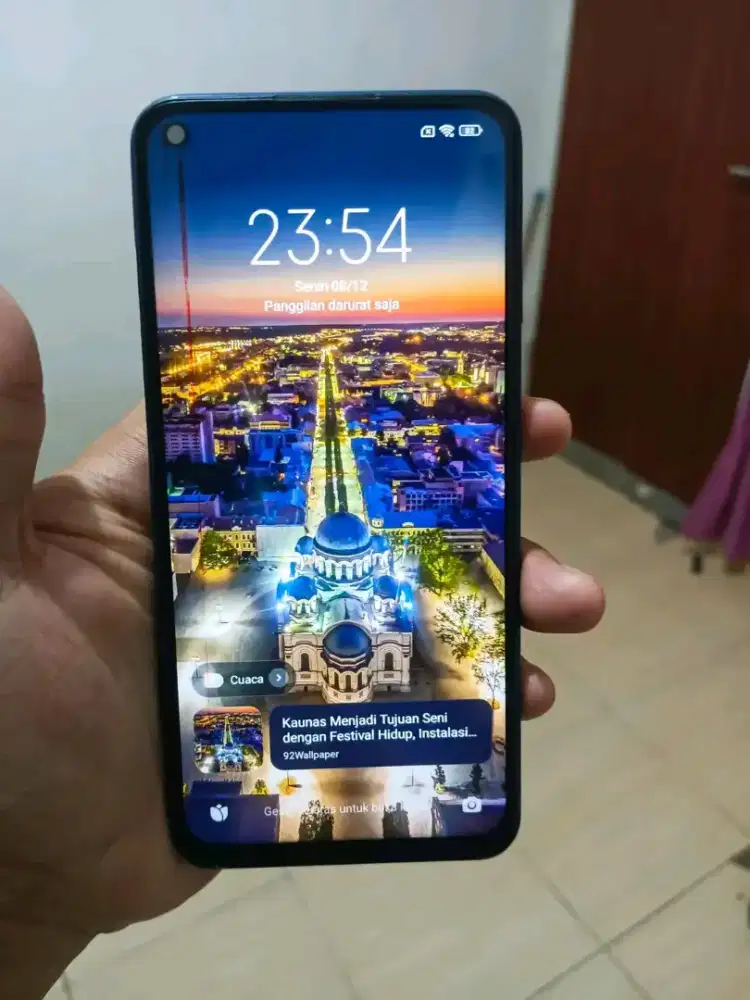 xiomi not 9 ram 4+1/64gb