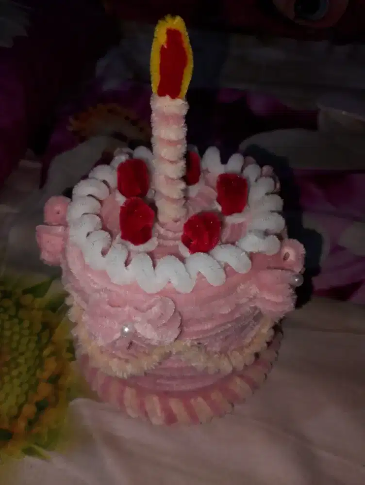 Kue Ultah Kawat bulu