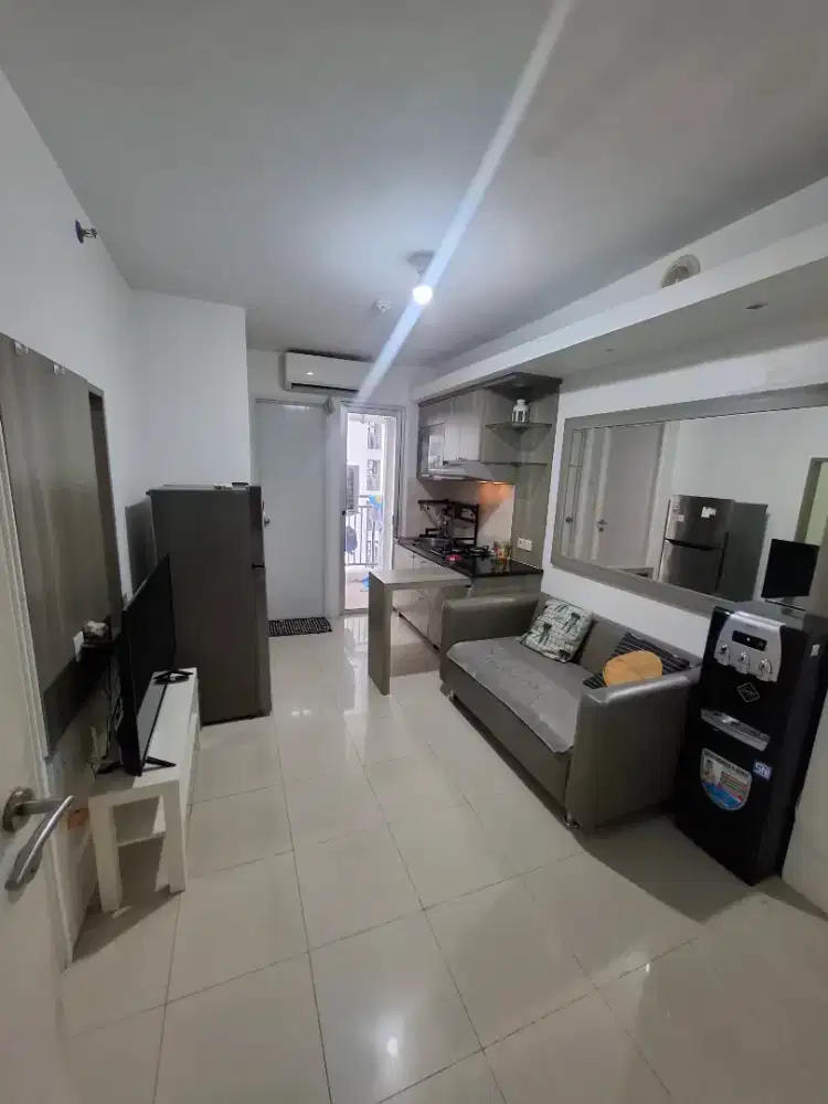 Apartemen bassura city 2br furnished lantai rendah