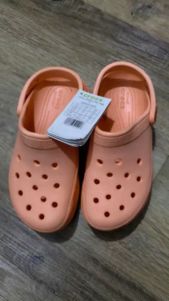 Crocs classic bae clog/sandal wanita 7-8cm nyaman