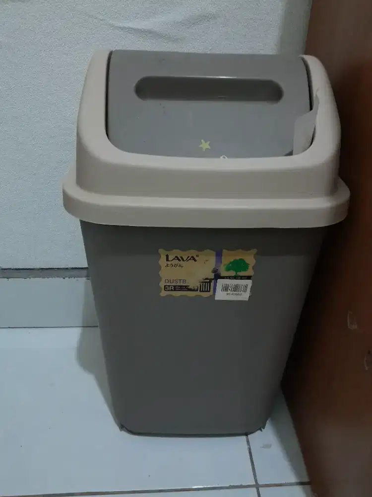 Tempat Sampah LAVA – Tutup Ayun (Swing Cover)