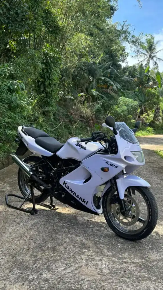 Ninja 150 RR old Putih