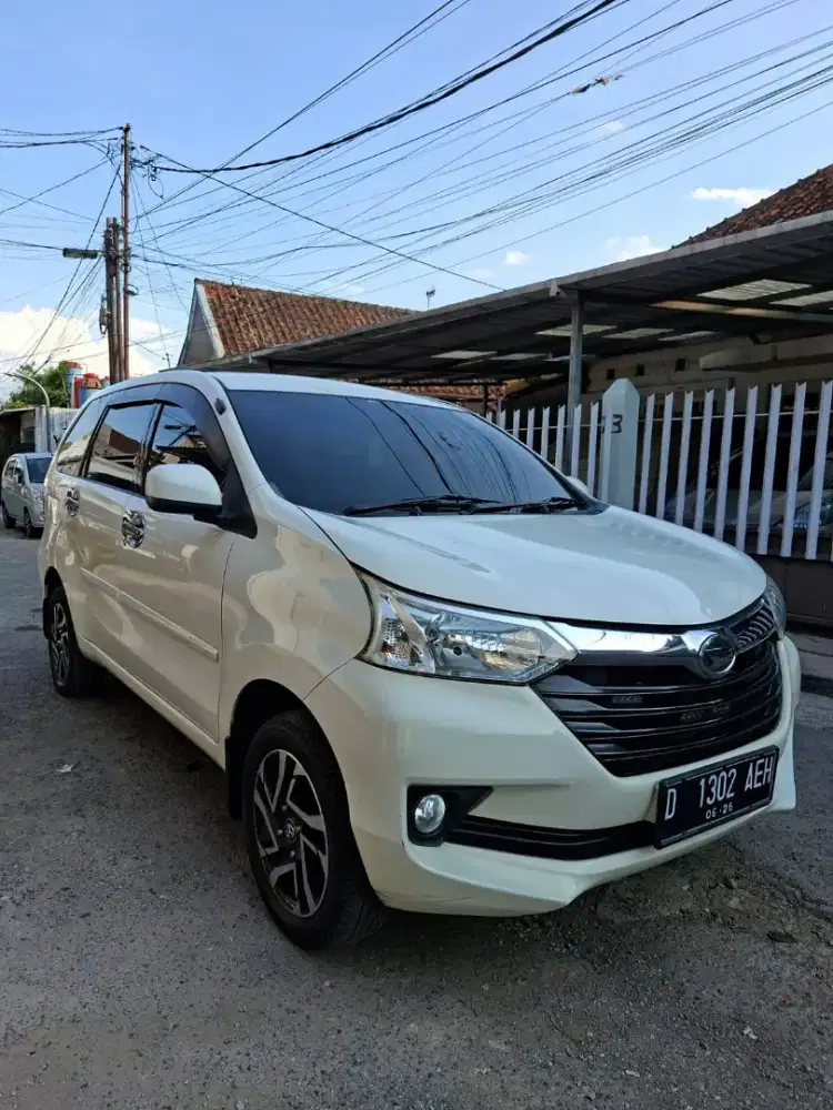 Daihatsu Xenia R 2016 AT