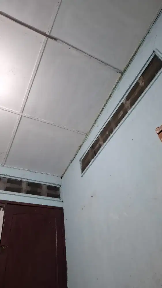 Saya butuh kerjaan apa aja yang penting halal