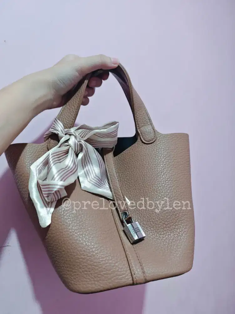 Tas Keranjang Wanita (Preloved)