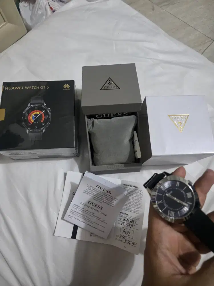 BU Jam WATCH Huwawei GT 5 & GUESS ORI