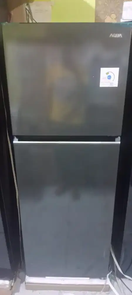 Kulkas 2 pintu AQUA