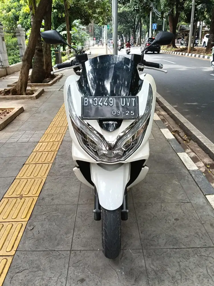 DP MINIM 2.500 CASH KREDIT HONDA PCX 150 CBS ISS THN 2020 PAJAK IDUP
