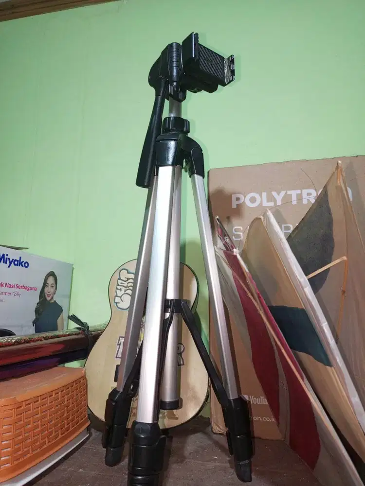 TRIPOD HANDPHONE 3110 1 METER