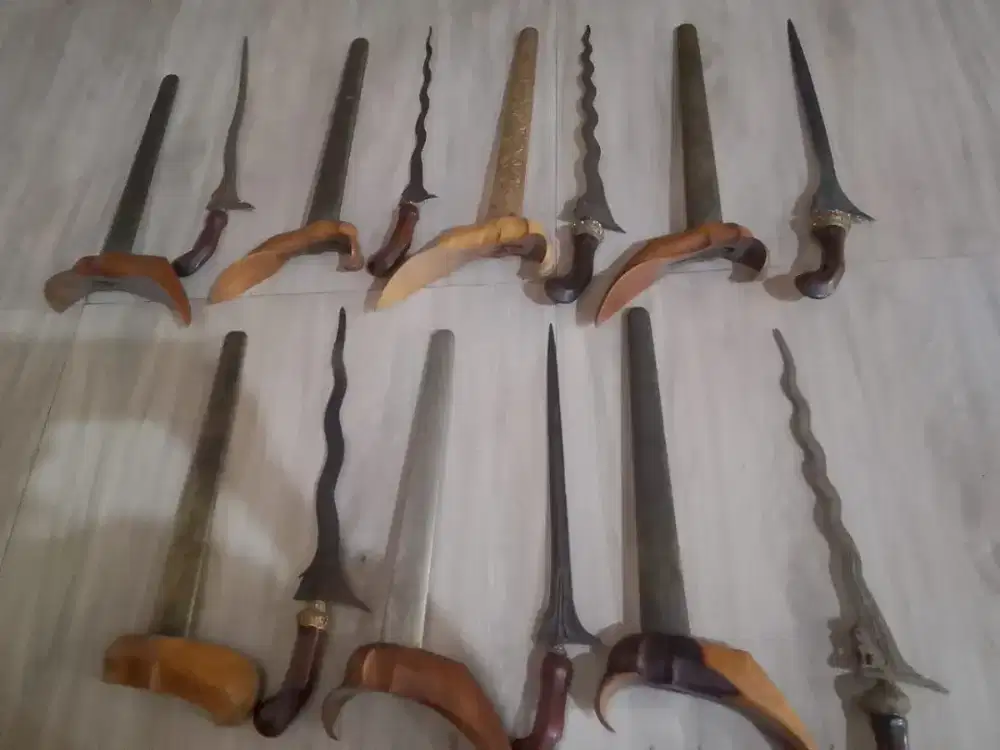 BU JUAL 7 BILAH KERIS