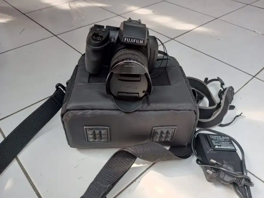 Kamera Fujifilm pinefix hs30exr