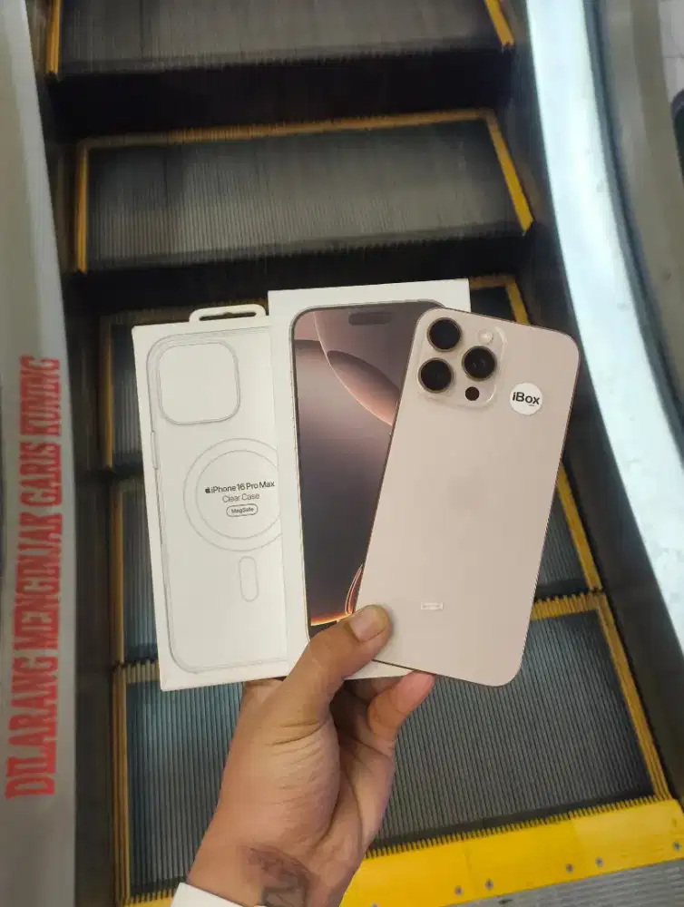iphone 16 Promax 256GB Like new istim BH 100 CC rendah