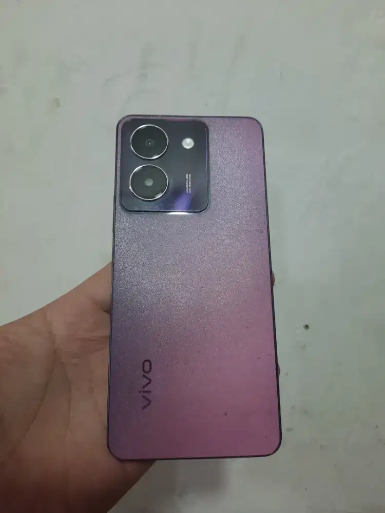 VIVO Y27S RAM 8+8/256GB [ HP + CHARGER ORI ]