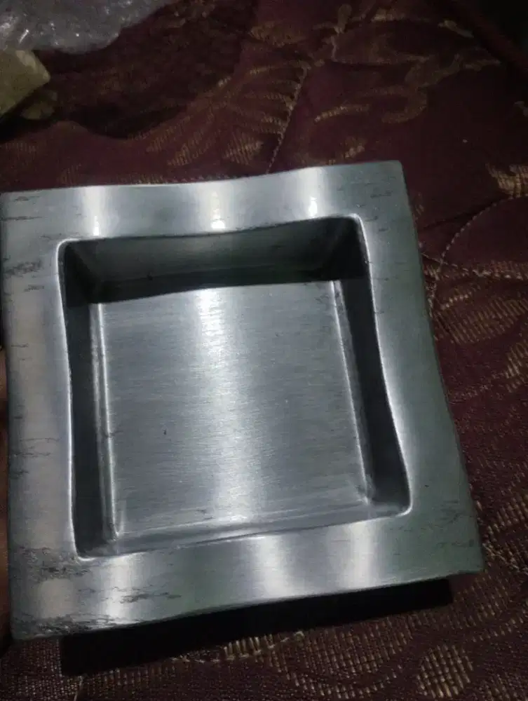 Asbak metal original marlboro