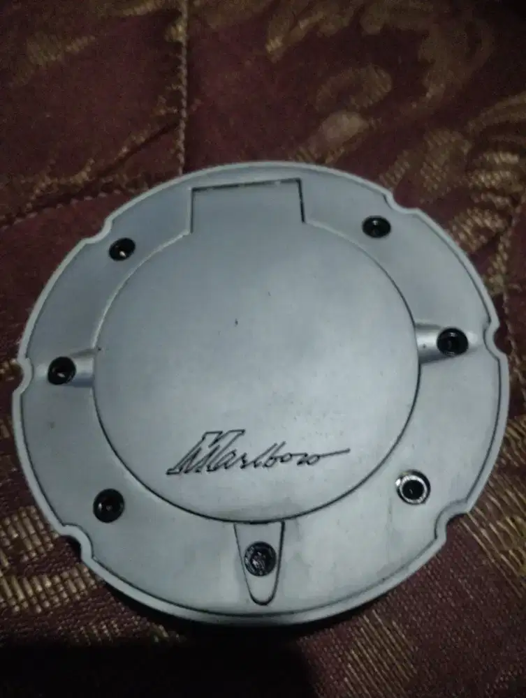 Asbak marlboro tutup tangki original