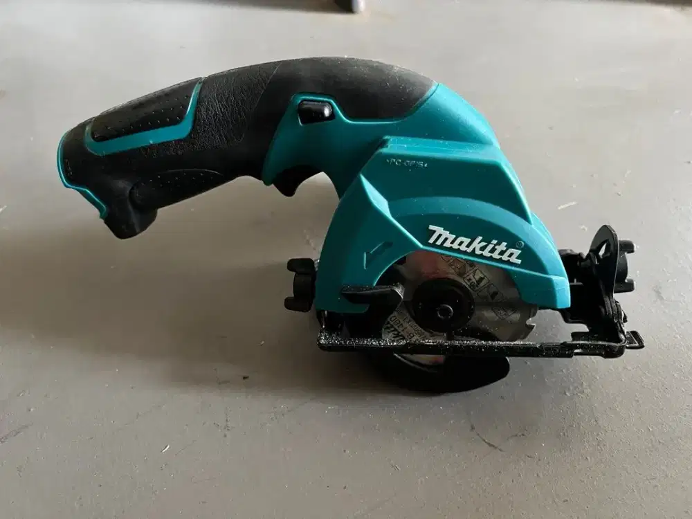 Makita HS300DW 85mm Cordless Circular Saw Gergaji Sirkular Mesin Alat
