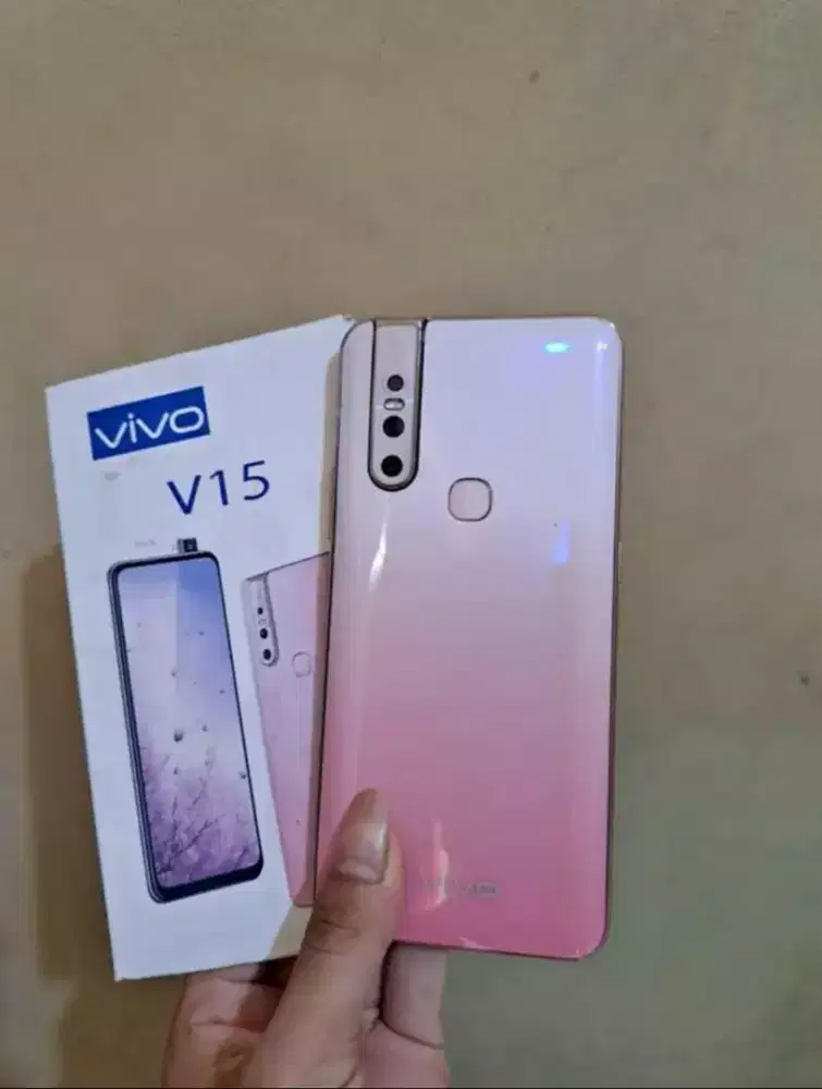 Vivo v15 ram 8/256