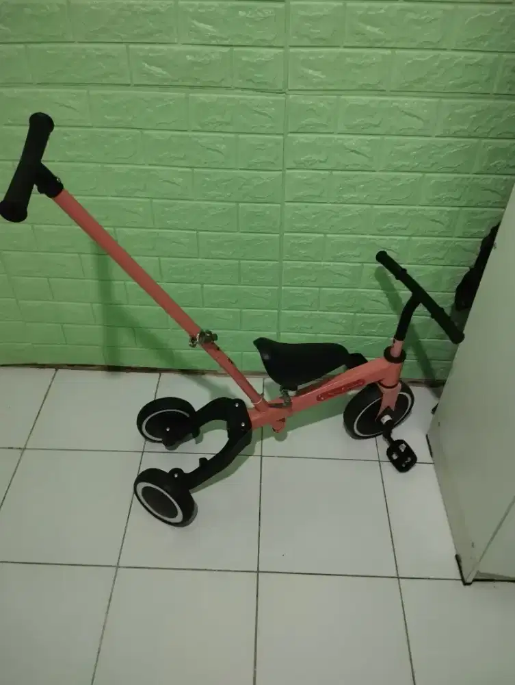 sepeda masih gresh ga pernah di pakai