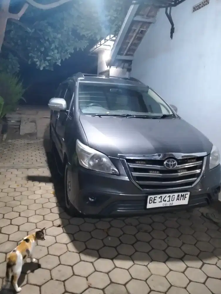 Kijang Inova G Solar MT