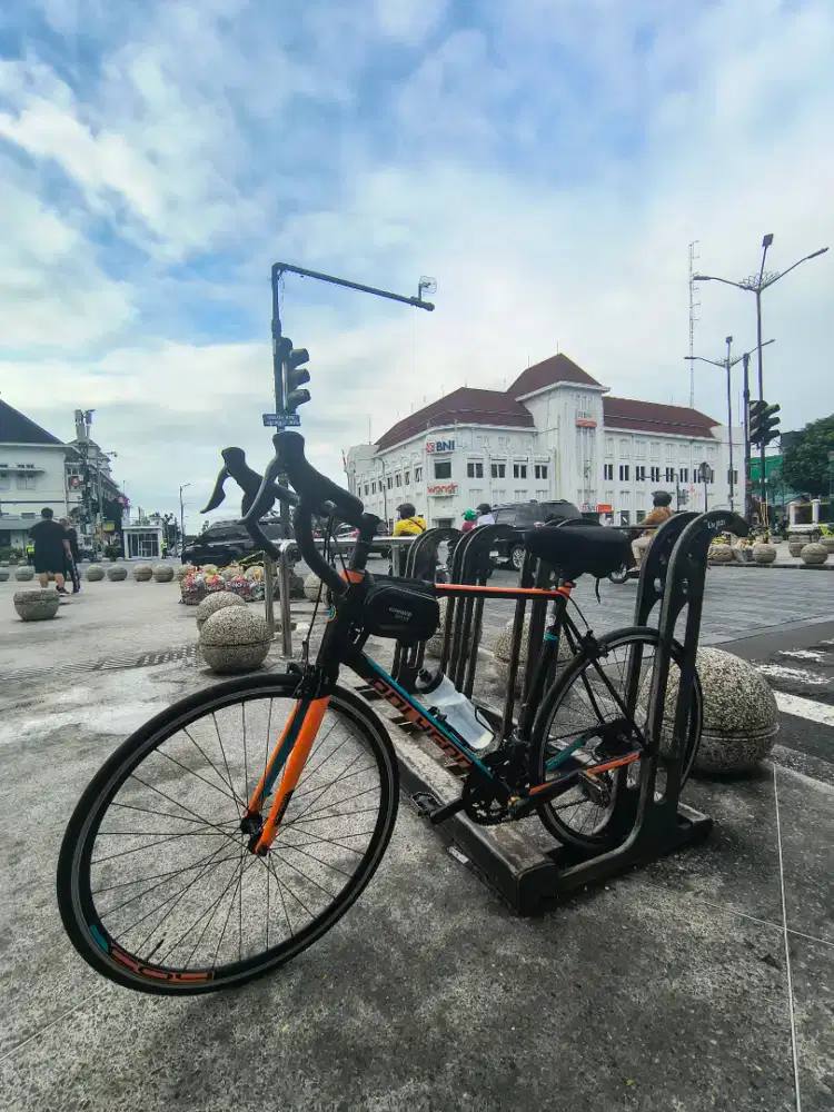 Sepeda Roadbike Polygon Strattos S2 size XL 60 (TB 180cm++)