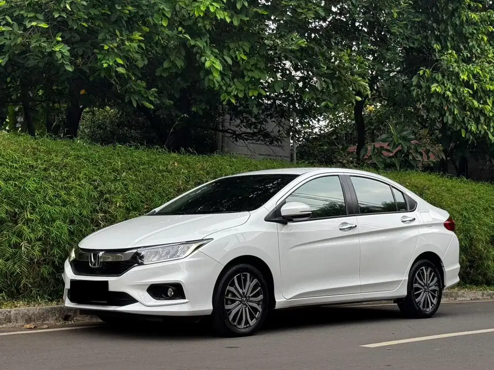 HONDA CITY SEDAN 2019 PUTIH