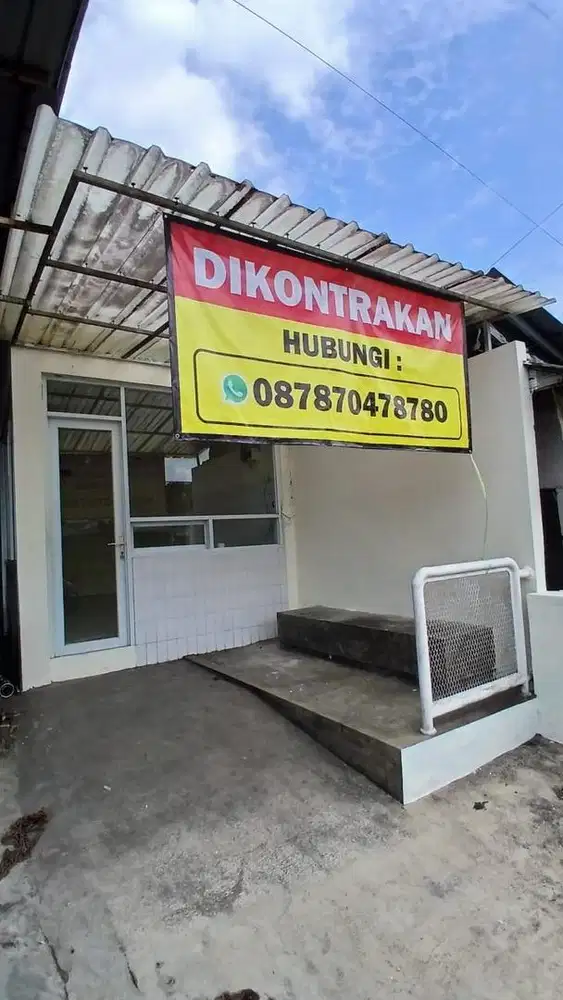 Disewakan Tahunan Tempat Strategis untuk usaha