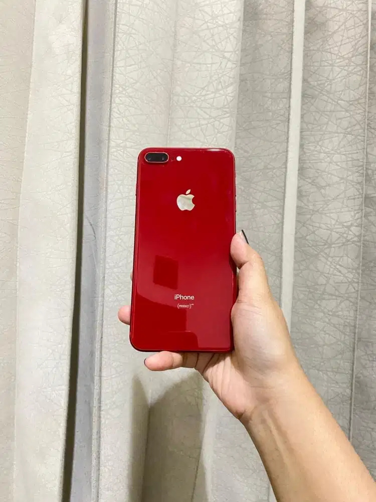 IPHONE 8PLUS 64gb WHITELIST