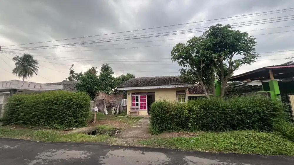 Dijual Rumah Tua Hitung Tanah Diperumahan Korpri