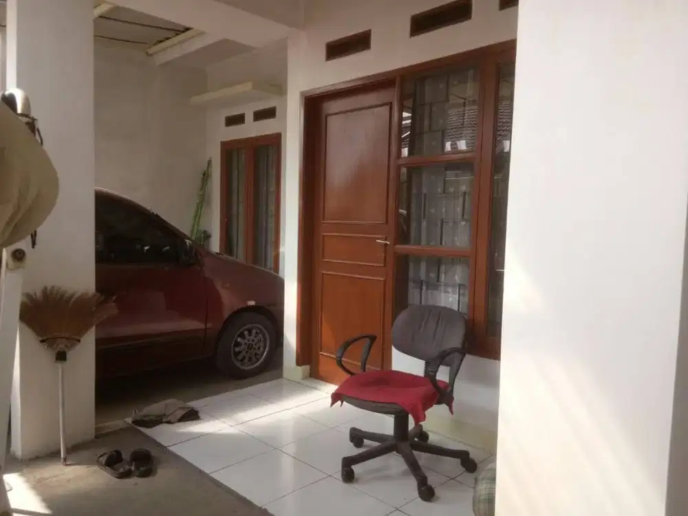 Rumah Nyaman Siap Huni di Area Cibaduyut Bandung