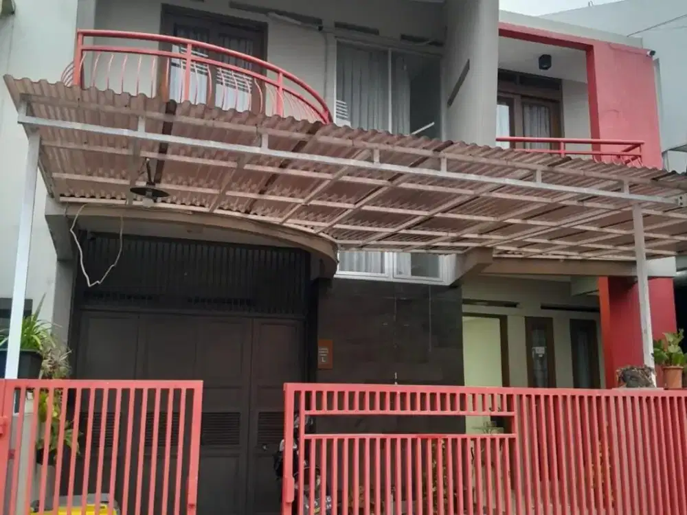 DIJUAL RUMAH DI PERUMAHAN CIGADUNG SAYAP DAGO KOTA BANDUNG