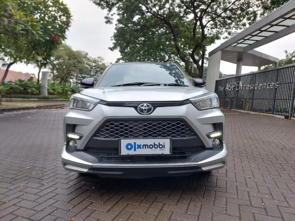 DP MURAH Toyota Raize 1.0 T GR SPORT Two Tone Bensin-AT 2021 CUZKB