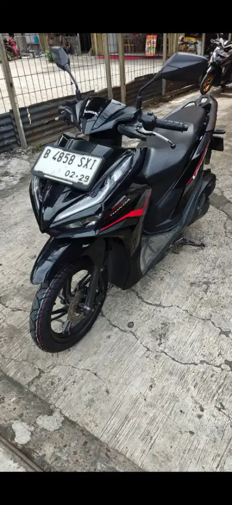 Vario 125 cbs 2024 km 19rb dp 1jt sxi dna