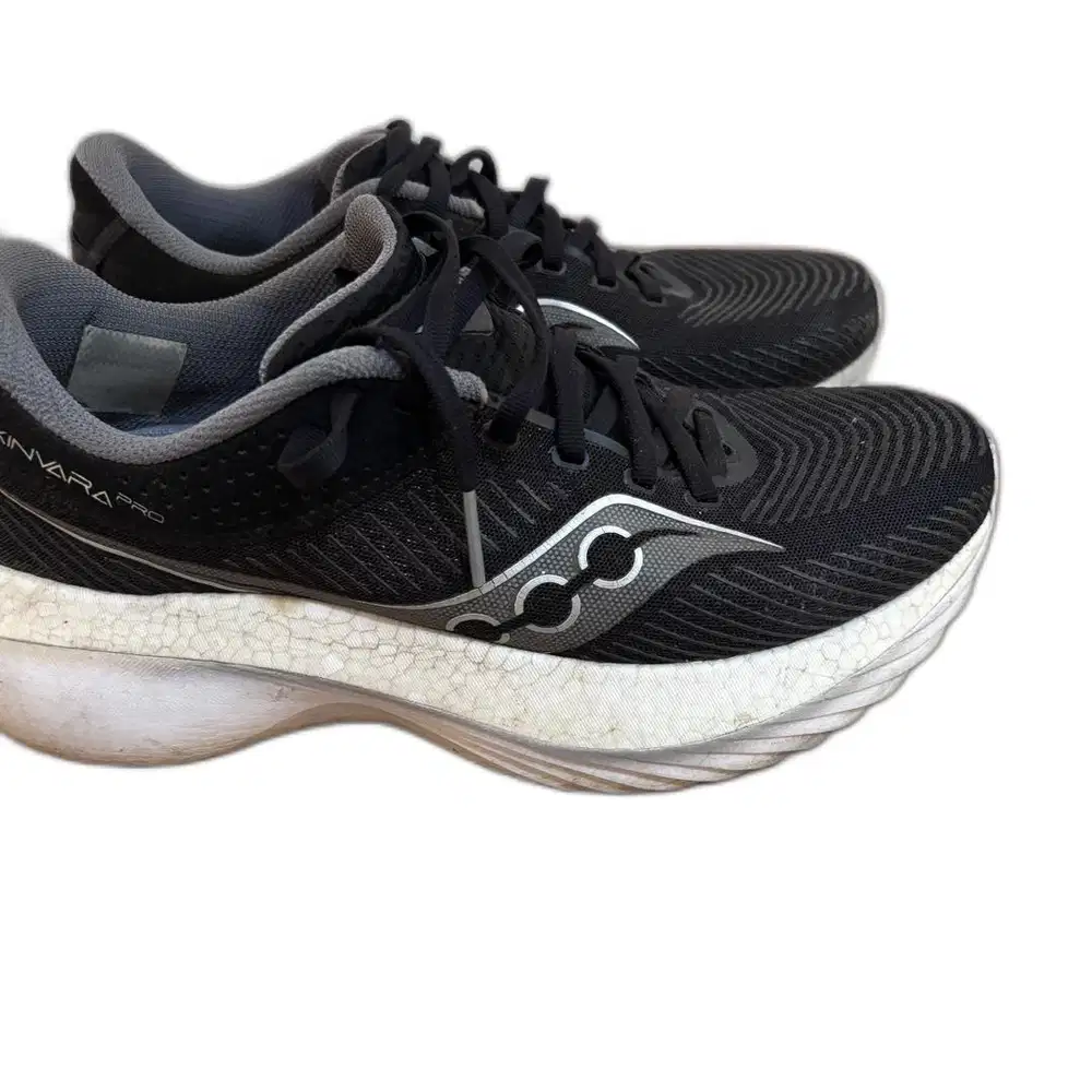 Sepatu Soucony Kinavara Pro second, 43