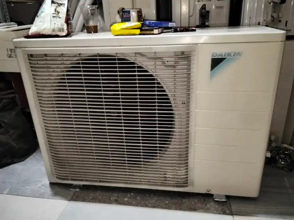 Outdor ac Daikin 2pk orisinil thailand