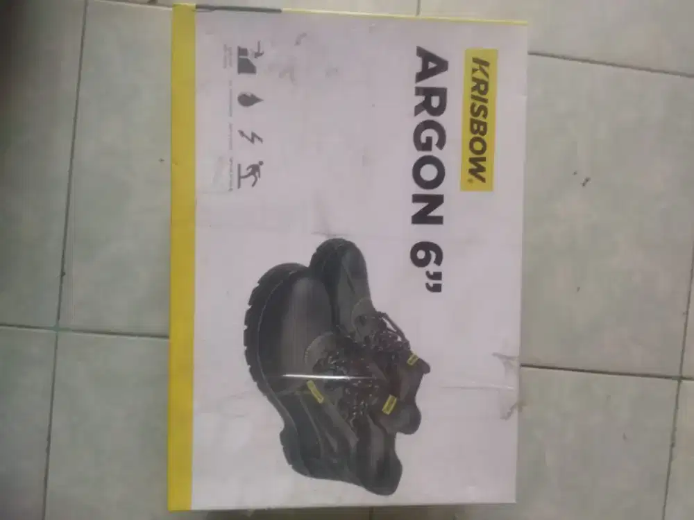 Sepatu safety krisbow
