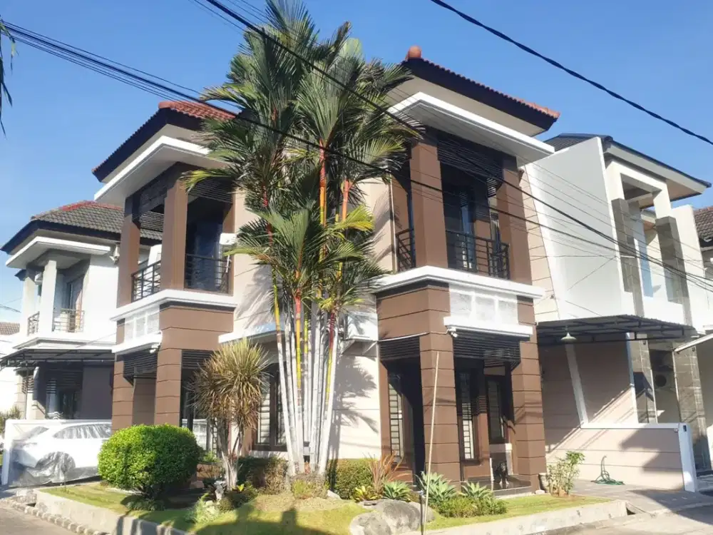 JUAL RUMAH HOOK 2 LANTAI   FURNISHED LENGKAP SIAP HUNI  HANS REGENCY MANYAR