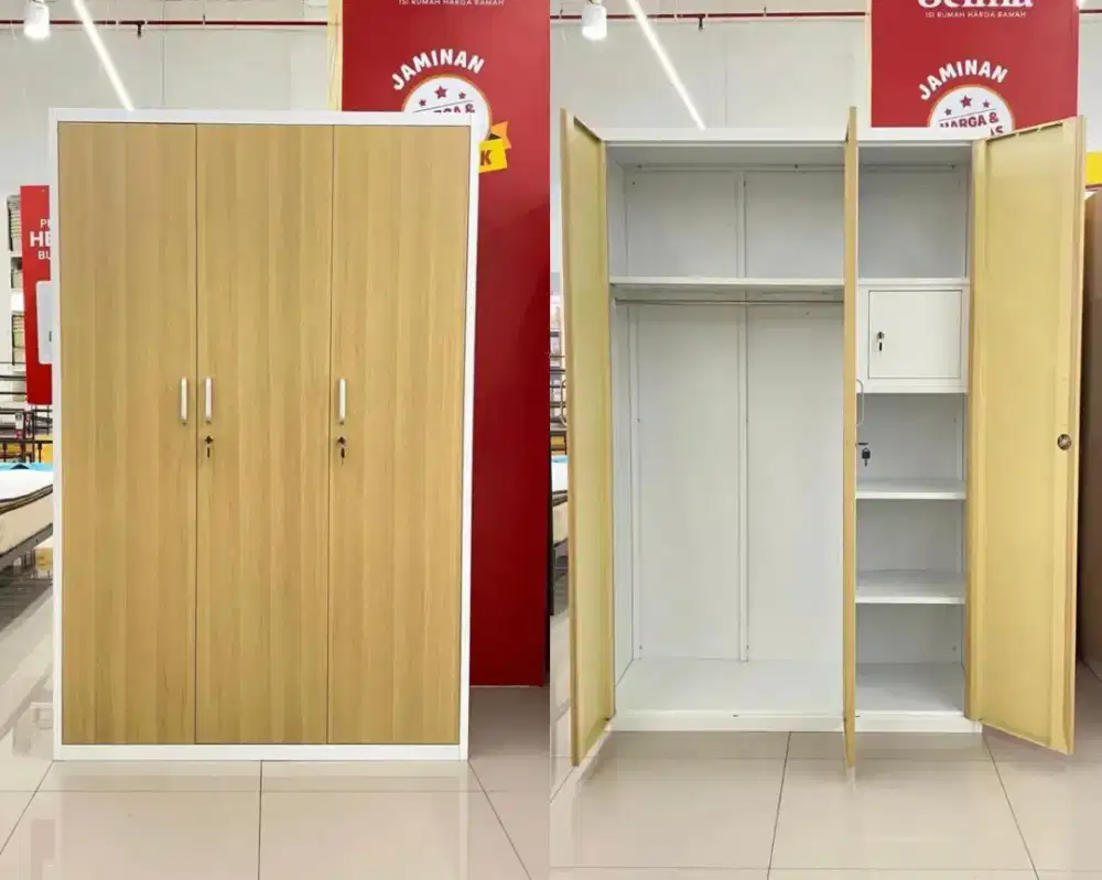 Lemari pakaian 3 pintu metal