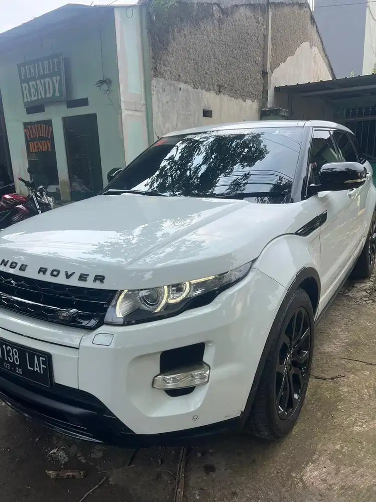 Dijual Range Rover Evogue Dynamic Luxury SI4-AT