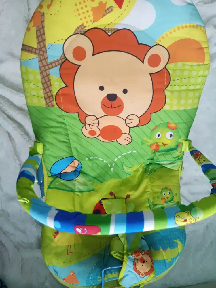 Baby bouncer / ayunan bayi
