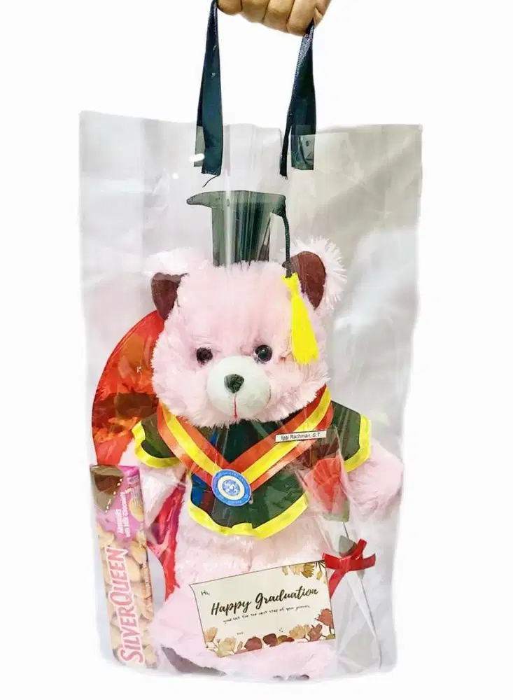 hadiah wisuda kado wisuda boneka wisuda teddy bear kado valentine